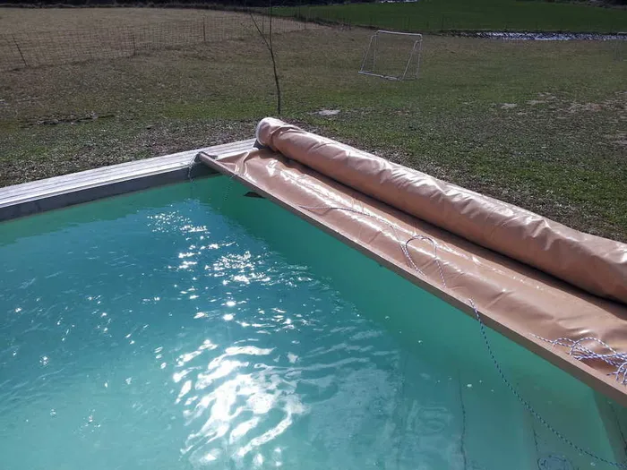 Cubrepiscina Manual Simple 1